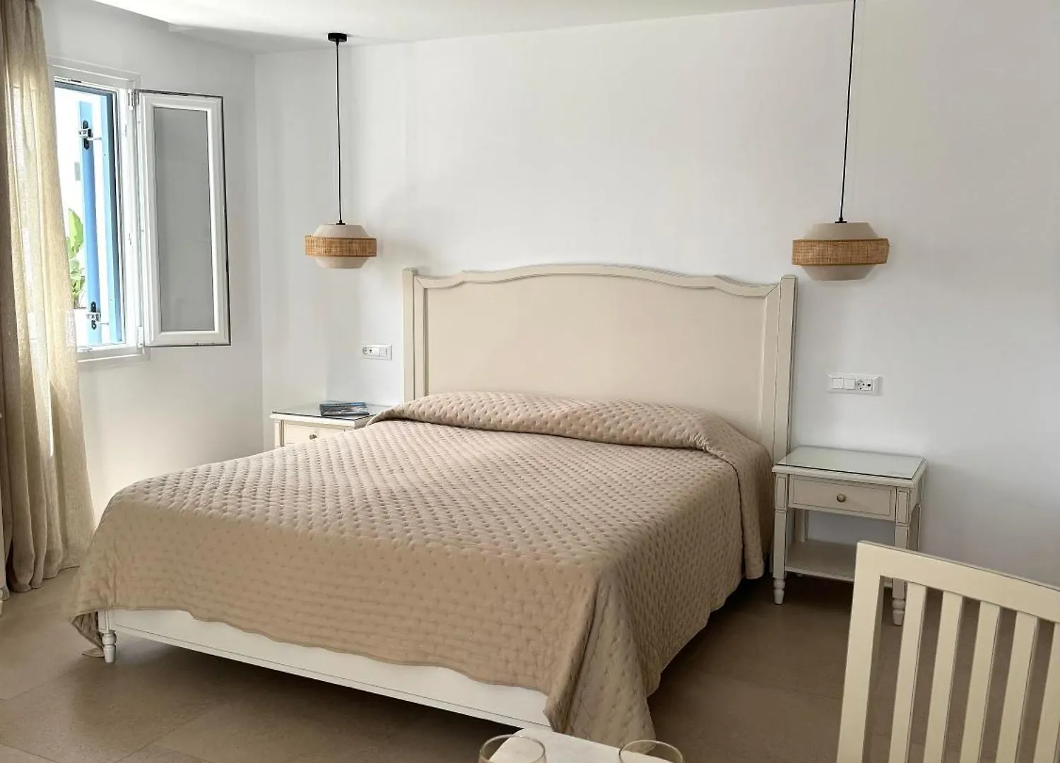 Esperides Apartment Platis Yialos